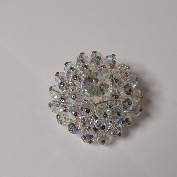 Vintage Pretty Clear Glass Bead Brooch - Picture 2 of 9